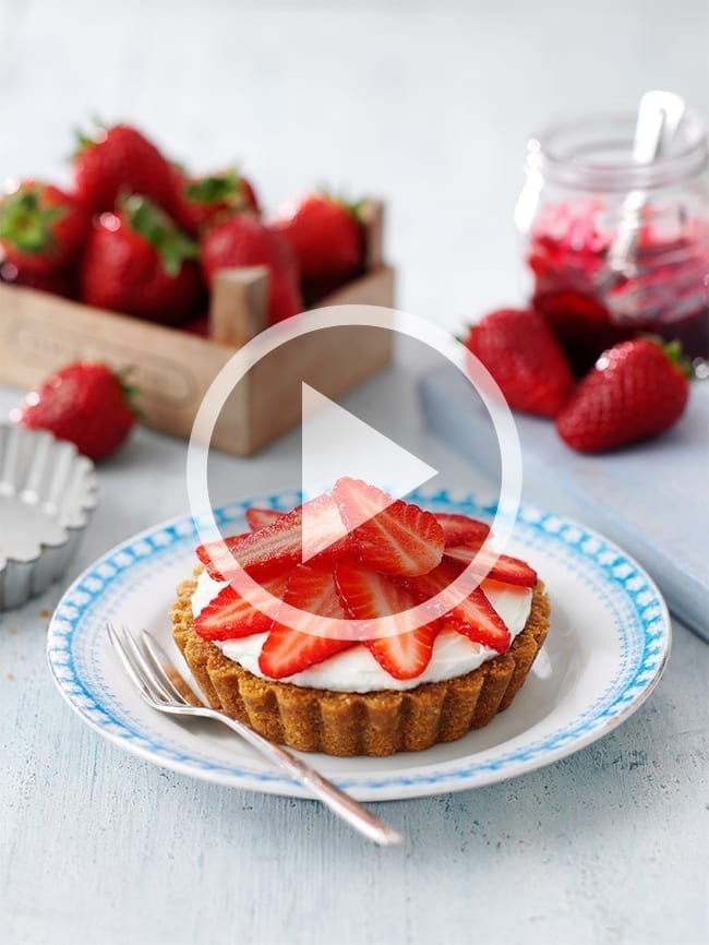 tesco food strawberry cheesecake animation